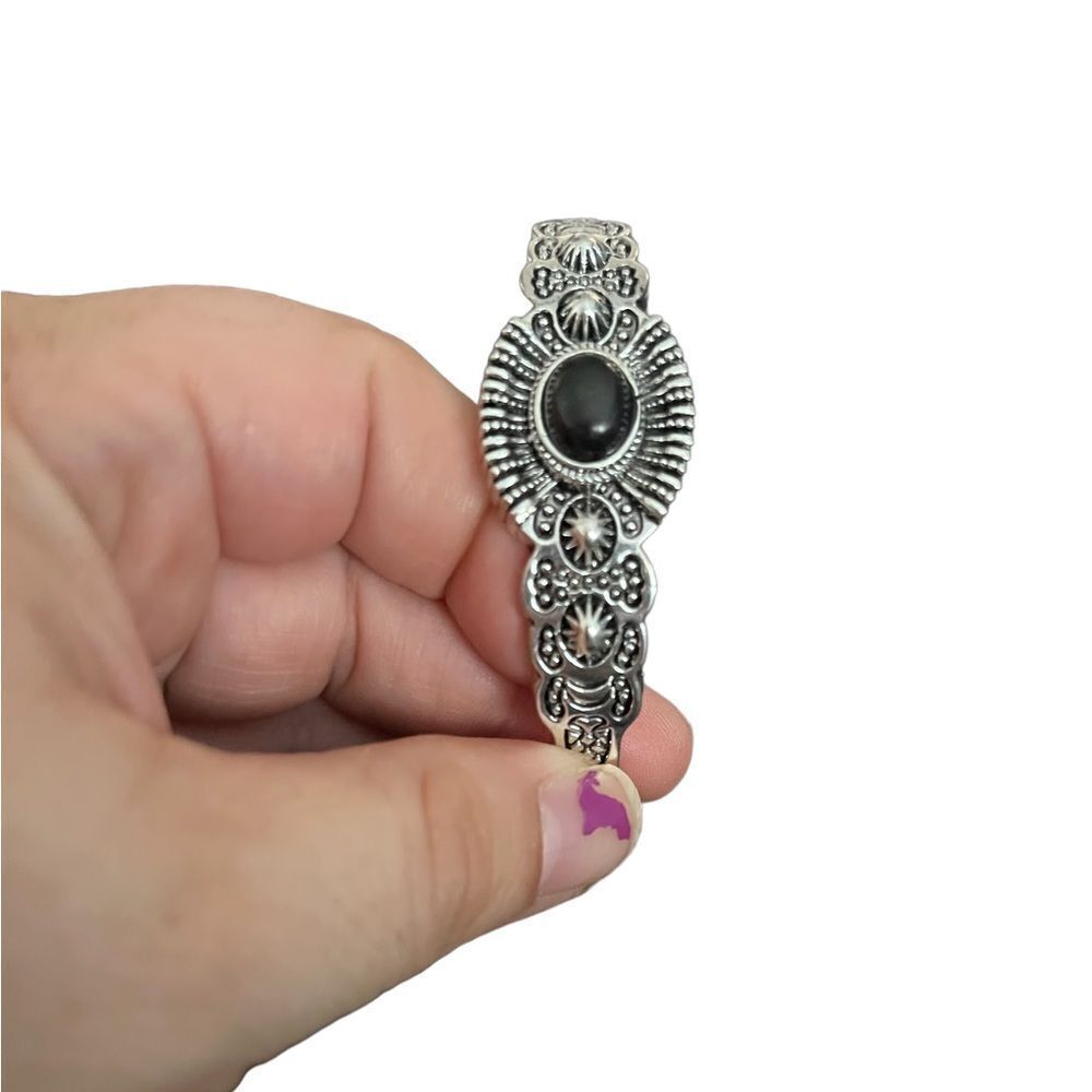 Detailed Cuff Bracelet